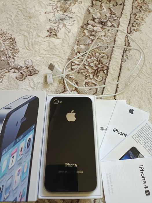 Apple iPhone 4 s