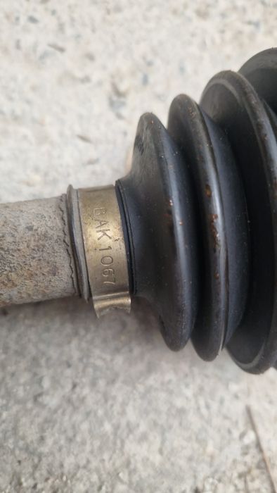Полуоска лява HONDA CR-V II 2.2 iCDTI 2005-2007