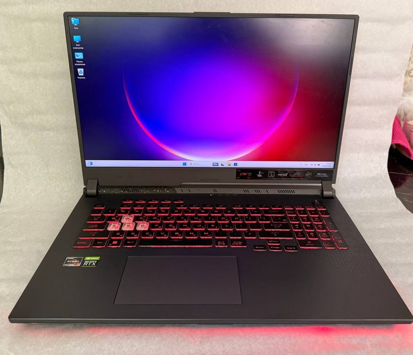 ASUS ROG Strix G17 G713RM