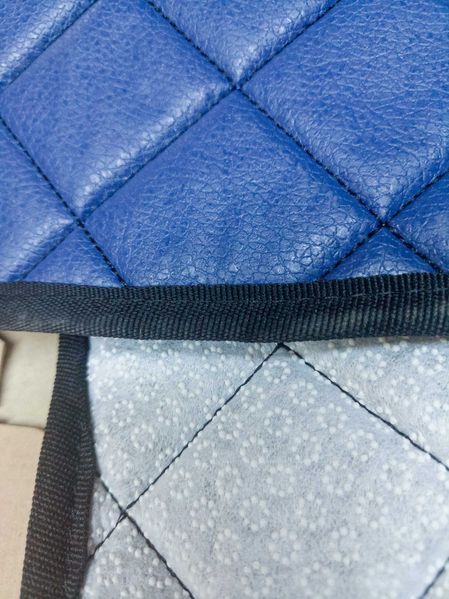 Кожени стелки Gurtec за камион Волво ФХ 13 (2010-2012), Ръчка, Червени