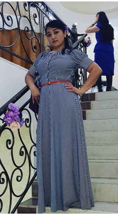 Продам платье женское