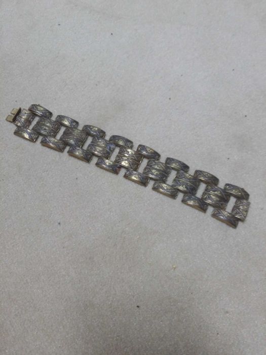 Гривна. Аксесоар