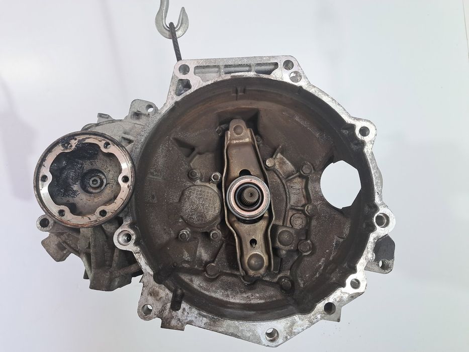 Cutie viteze manuala 6 trepte Volkswagen Touran (1T3) [Fabr 2010-2015]