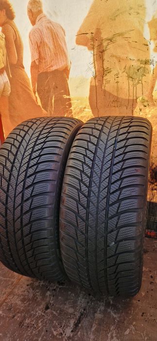 2 Anvelope ca noi Bridgestone 225 50 R17 M+S
