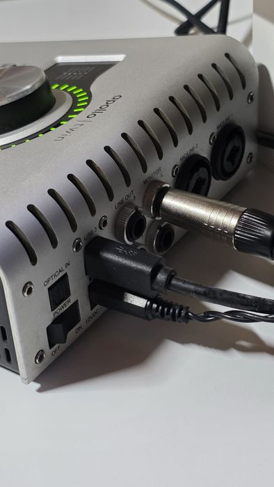 Apollo Twin - аудио интерфейс