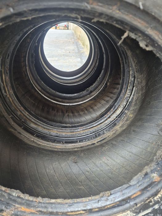 Cauciucuri 12 r 16.5