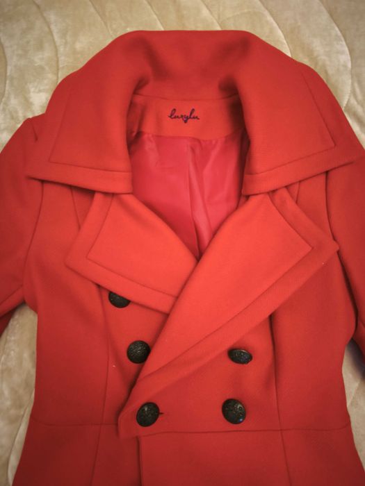 Червено зимно палто р-р S, LuxyLu