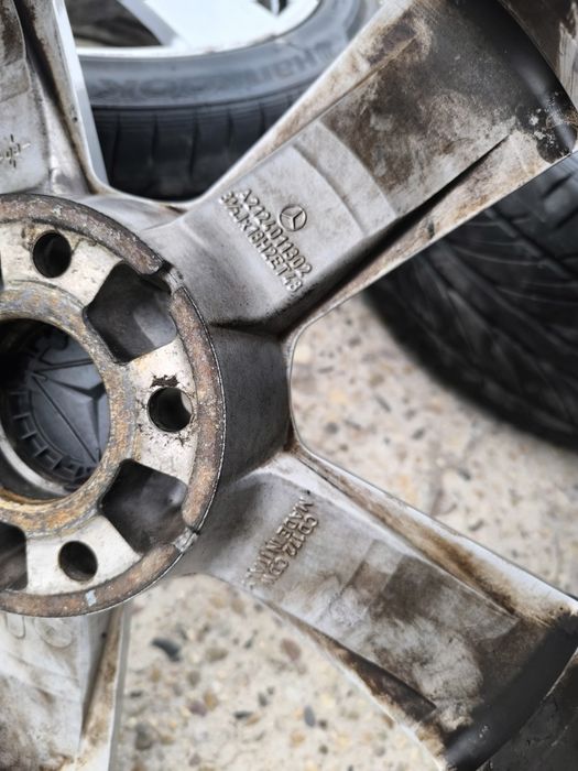 18 цола джанти с гуми Спорт пакет от Mercedes W212