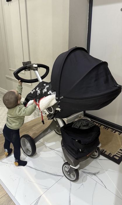 Коляска от бренда Stokke