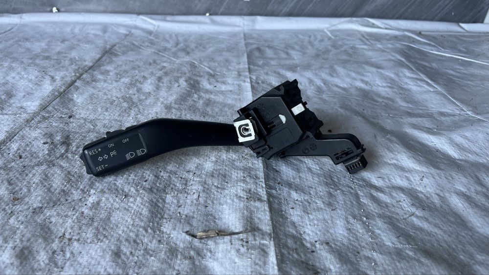 Ръчка светлини VW Golf 5