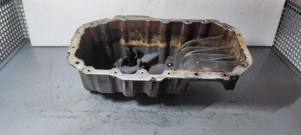 Baie de ulei volkswagen vw golf 5 break an 2008 motor 1.4 tsi cod BMY cod 03C103603T