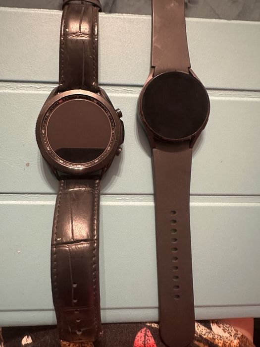 Срочно продам Самсунг watch 3