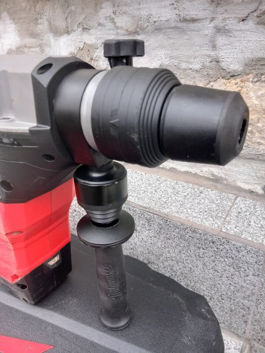Milwaukee M18 FHM Перфоратор SDS-MAX