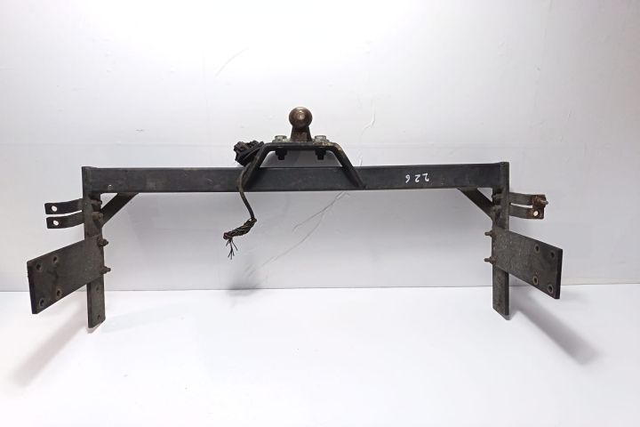 Carlig remorca Mercedes-Benz Sprinter prima generatie 903 (facelift)