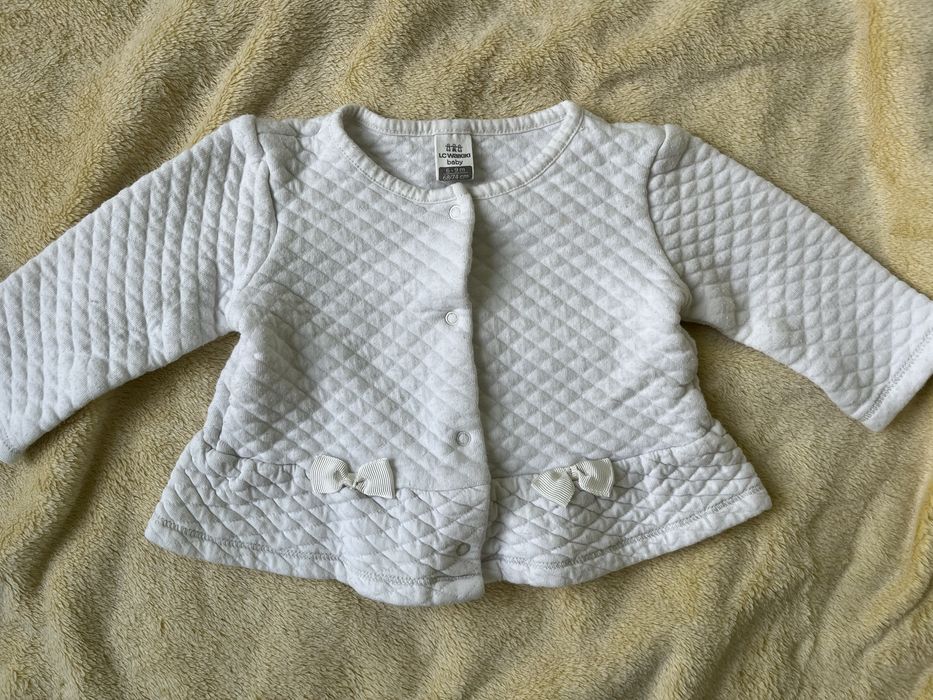 Бебешки сет дрешки 6-9 месеца, 74-80см, жилетка, комплекти и клинчета