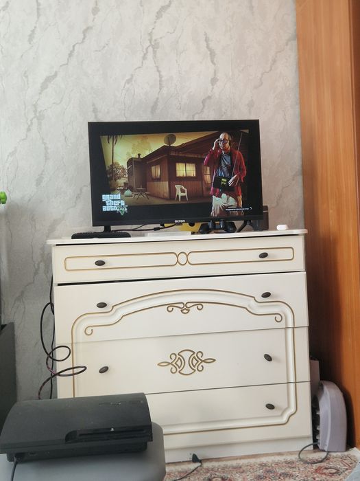 Ps 3 slim продам