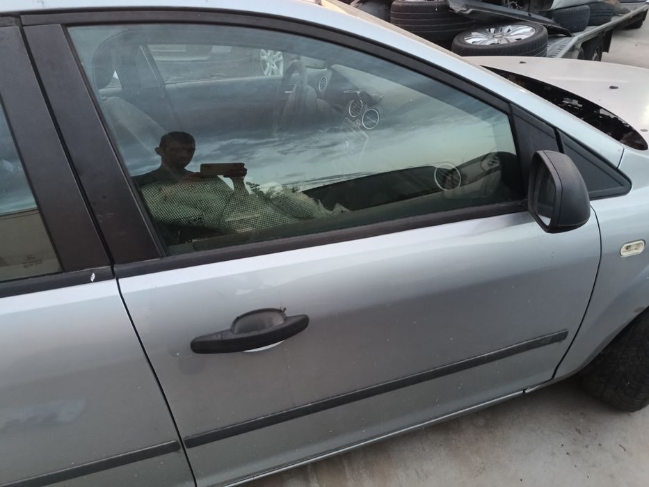 Usa Ford Focus 2 gri