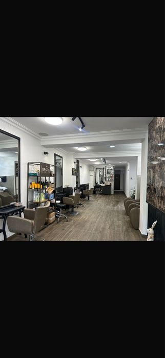 Inchiriere post makeup