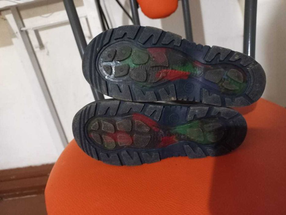 Резиновые сапоги