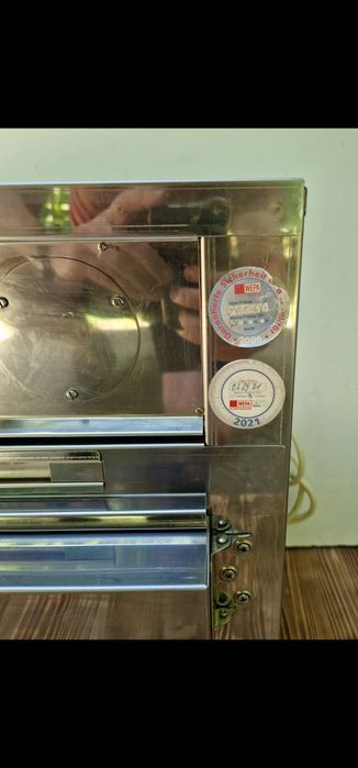 MEMMERT Cuptor sterilizare medical, etuva uscare, incubator, pupinel