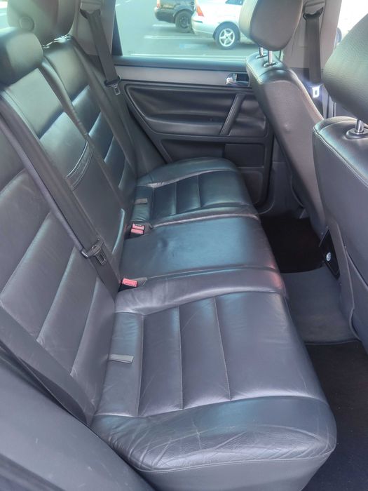 Vand VW Touareg, 2009, motor 3.0 TDI, 240 CP