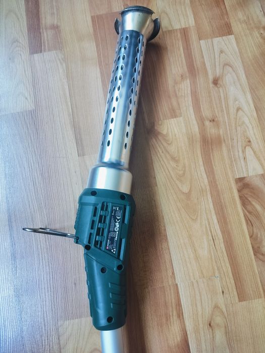 Продавам електреческа горелка за плевели Парксайд 30 лева  и тример Ga