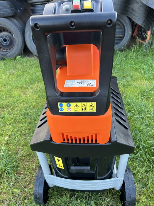 Vand tocator crengi ATIKA  LHF 2800