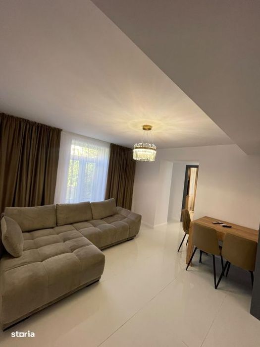 Apartament 3 camere, 100 mp, 2 parcare, zona Ultracentrala — fotografia 1