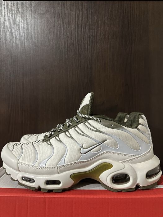 Nike Air Max Plus Phantom Neutral Olive - 40,41,42,43,44,45,46