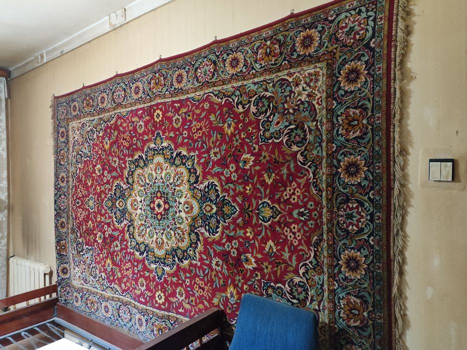 Продам ковры настенные