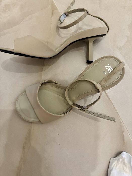 Обувки Zara номер 40