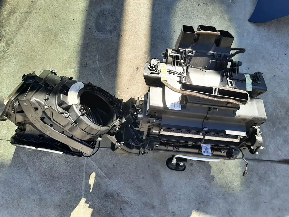 tulumba aer bord 2.0 tdi deu audi a4 b9 8w  8w1820005al