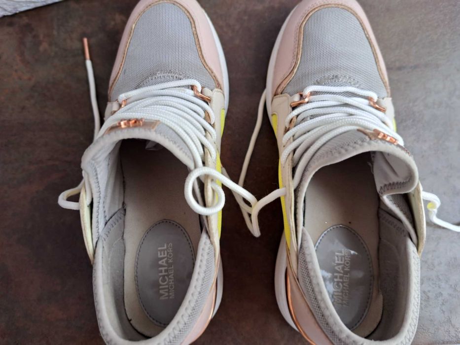 дамски маратонки,спортни обувки на платформа,сникърси,Michael Kors