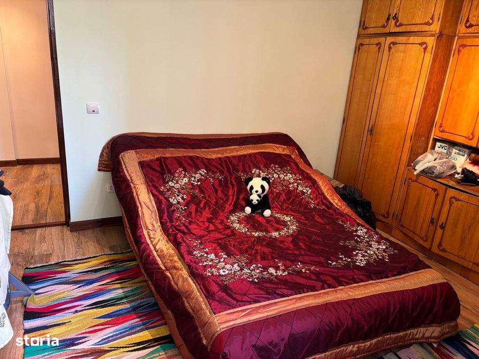 Vand apartament 1 camera Floresti