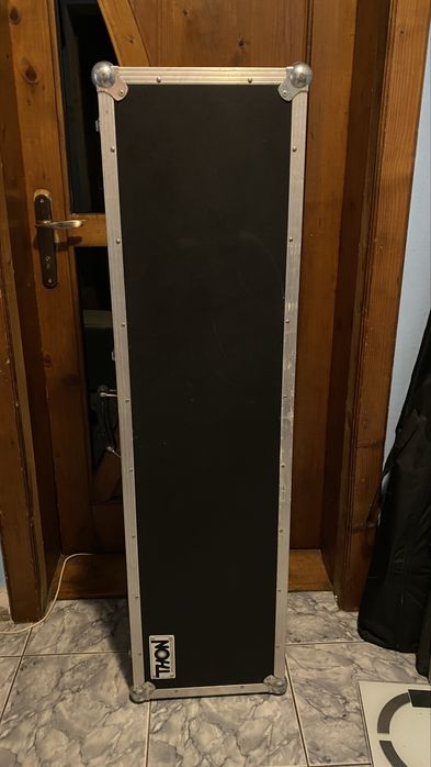 Case thon , flight case chitara, claviatura
