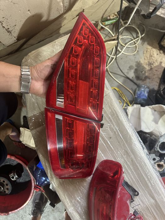 Stopuri LED Audi A4 sedan 2011