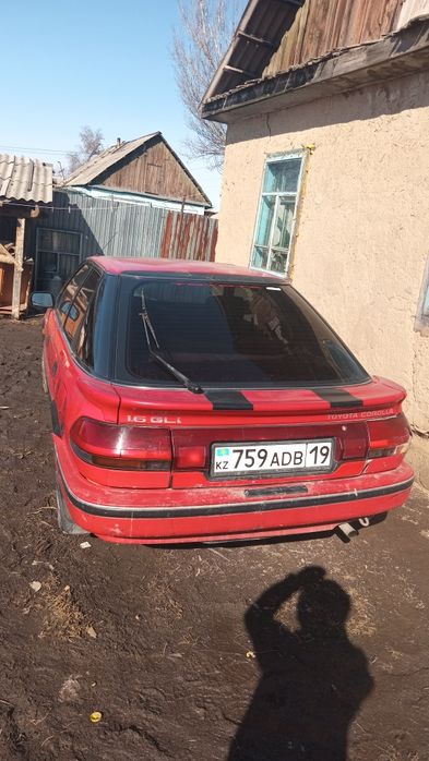 Срочно продам машина вотличном  состояние