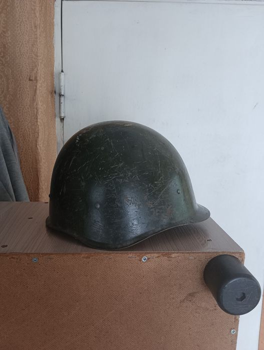 Продам каску.  .