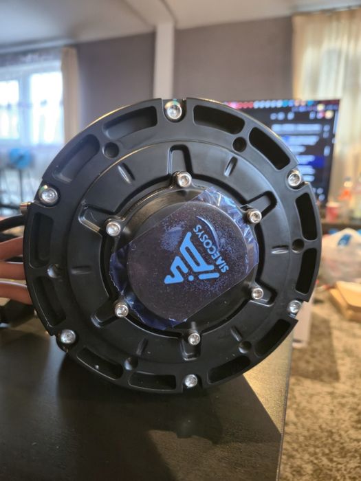 Електродвигател Qs138 90h и контролер em260gtsp