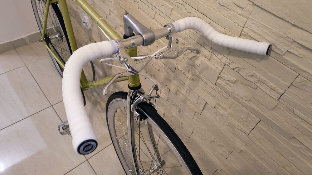 Vând bicicleta TAURU urbana modificată Sigle Speed Fixie