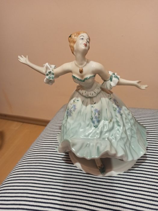 Bibelou Alba că zăpada colectie