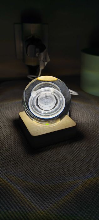 3D нощна лампа космос-Сатурн и нейните луни