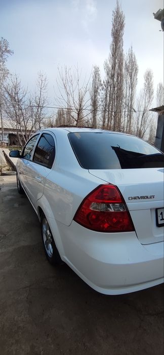 Nexia3 sotiladi Avtamat gaz bor 8200
