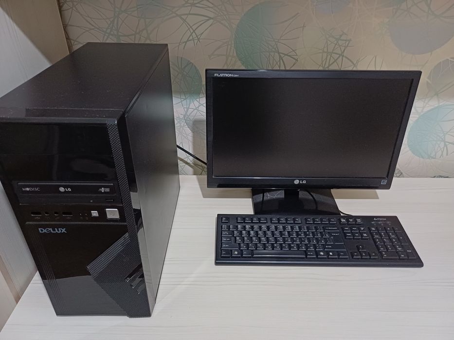 Продаю компьютер LG Flatron