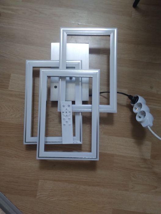 Lustră LED modernă pătrate intercalate – nouă, multicolor