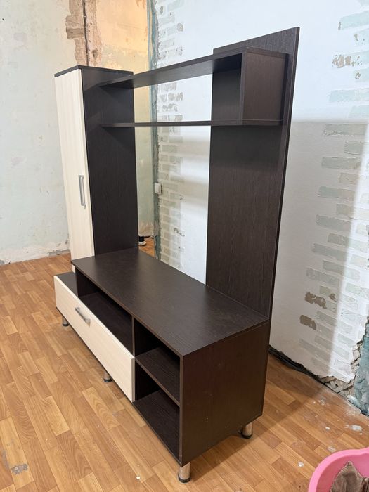 Продам тумба под телевизор