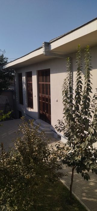 10-соток.Срочно продаётся дом.