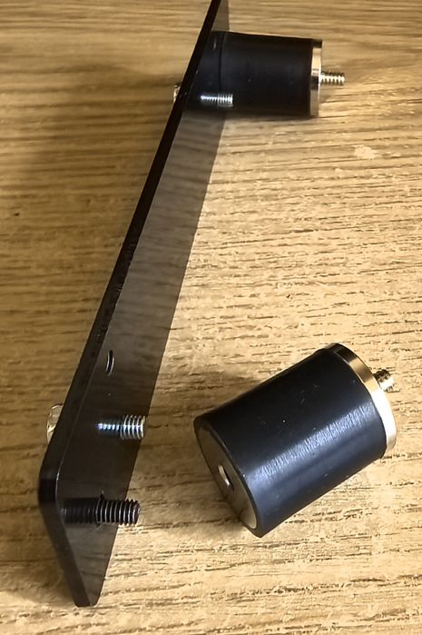 Rack amortizor hard disk de 3,5 inch, montare in locas CDROM 5,25inch