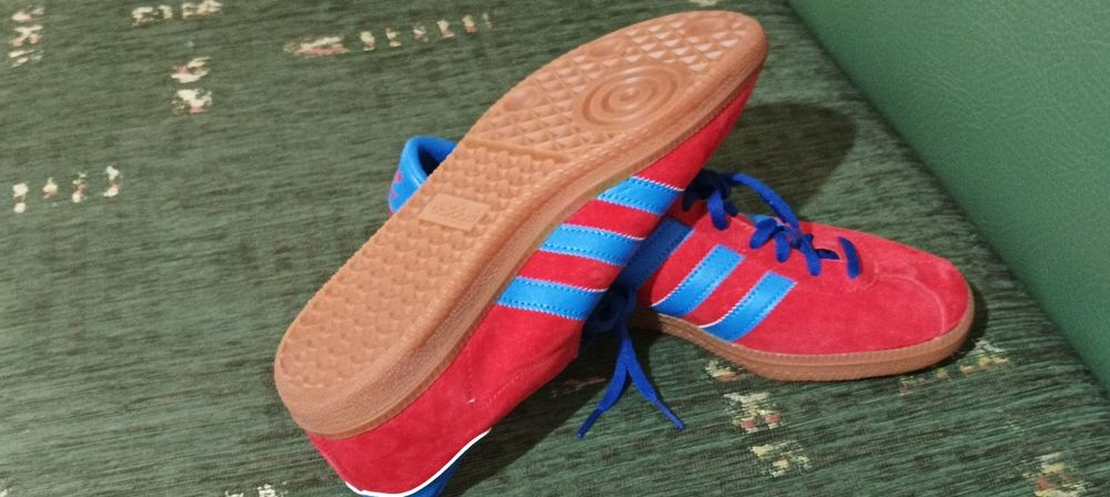 Adidas Originals Rouge Deadstock noi fara cutie impecabili