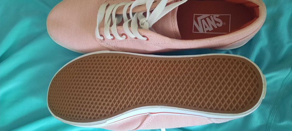Vans кецове розови